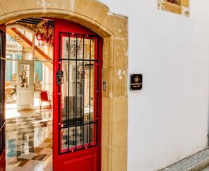 NICOSIA EAGLE EYE BOUTIQUE HOTEL