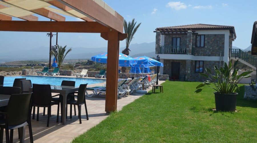 ARDIÇ AĞACI TATIL KÖYÜ