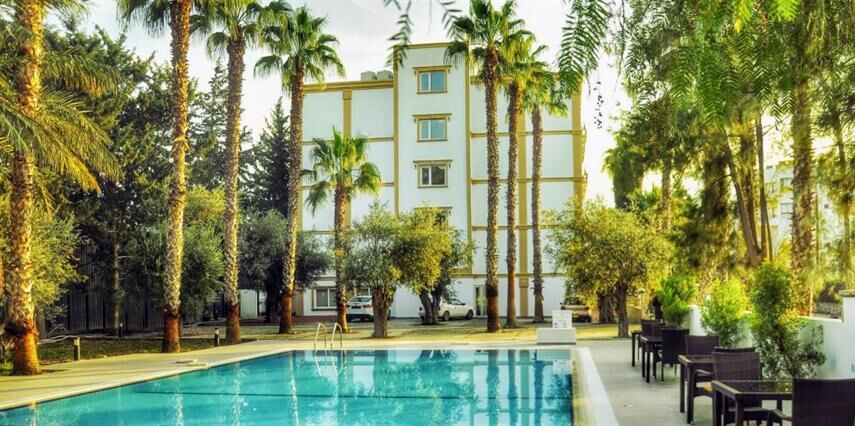 PARK PALACE HOTEL KYRENIA