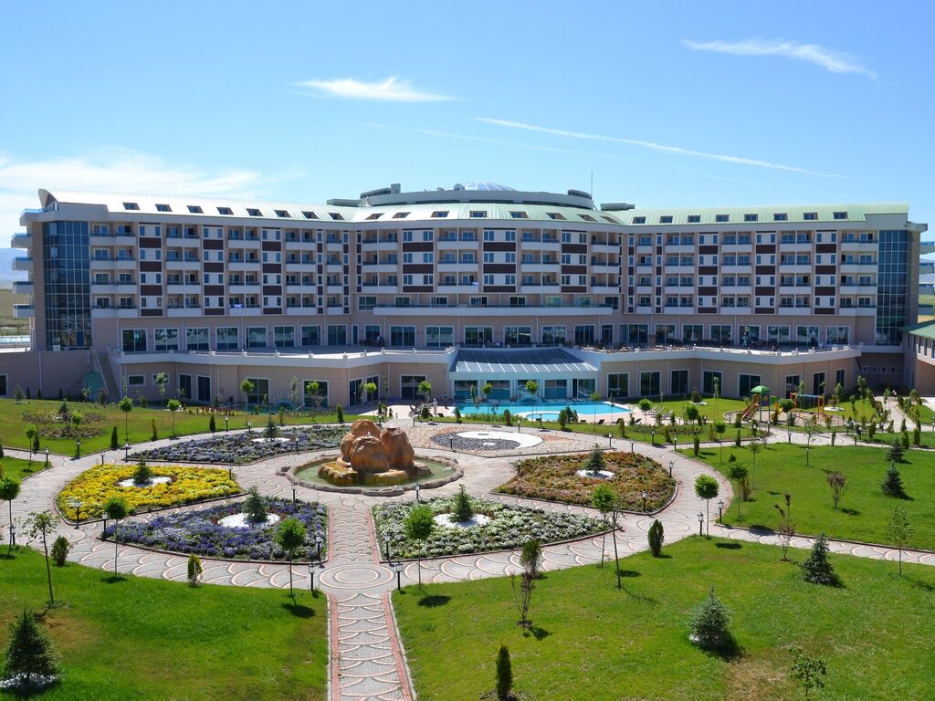 SAFRAN THERMAL RESORT HOTEL