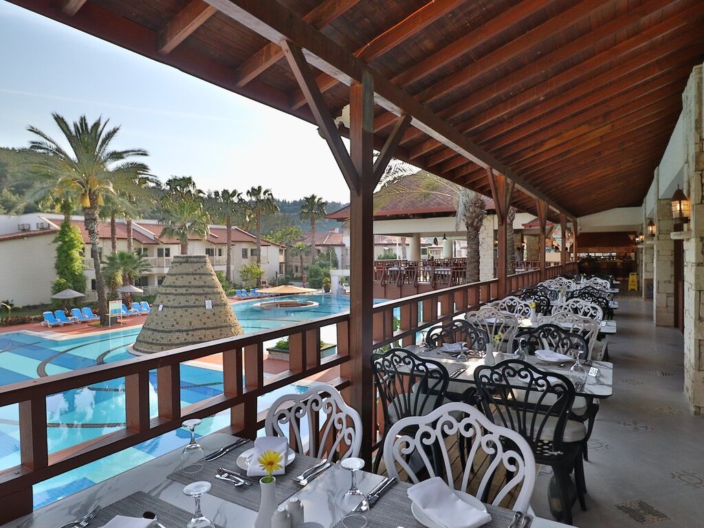TUİ BLUE EPHESUS OTEL AQUA FANTASY AQUA PARK TATİL KÖYÜ