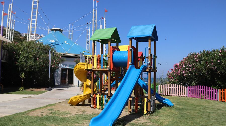TUİ BLUE EPHESUS OTEL AQUA FANTASY AQUA PARK TATİL KÖYÜ