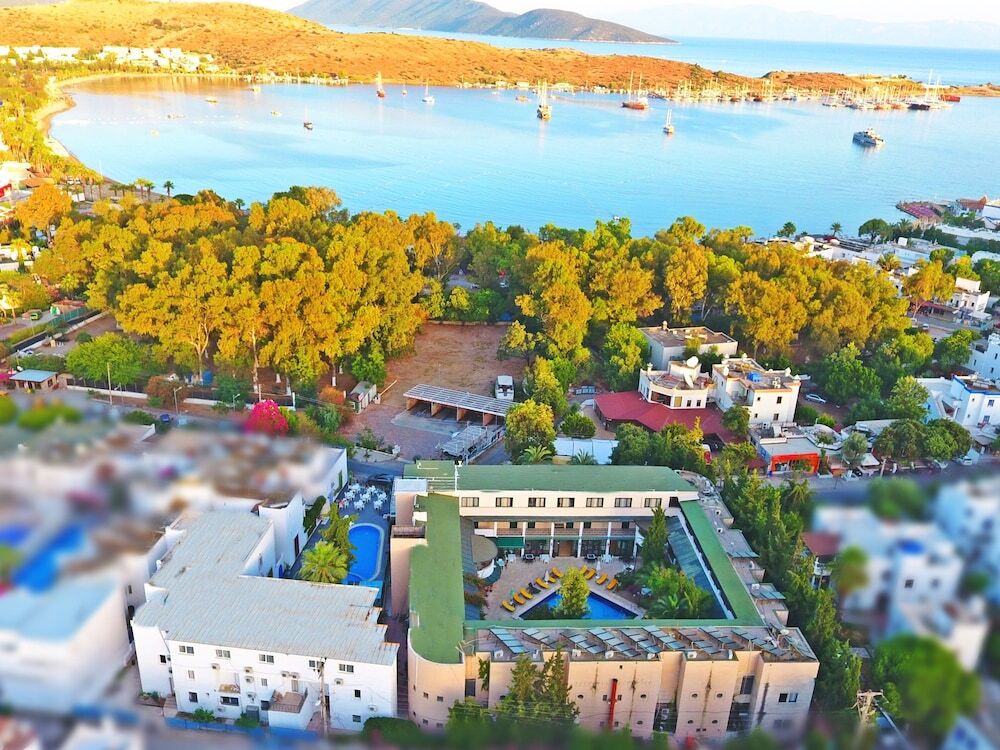 HOTEL BLEU NUİT