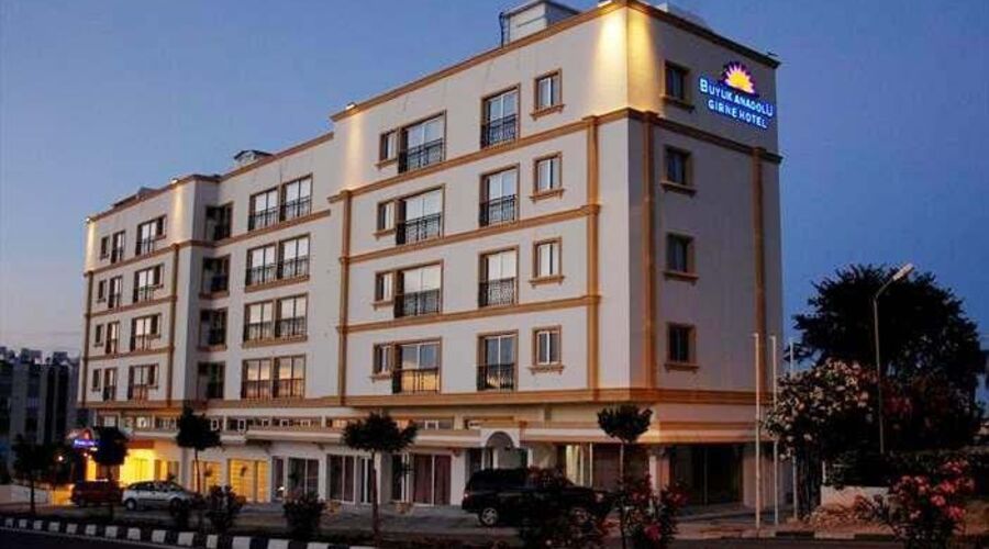 UPTOWN  BUYUK ANADOLU GIRNE HOTEL