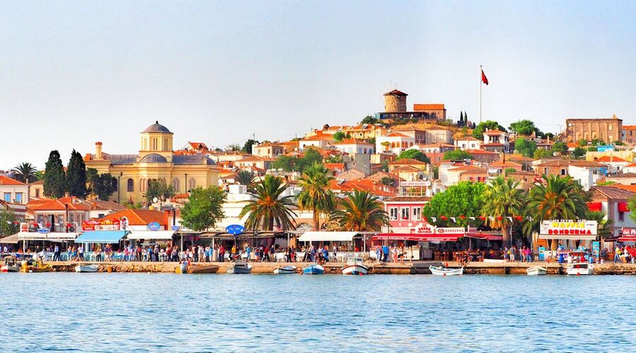 Kuşadası Çeşme Ayvalık Turu / 2 Gece Otel Konaklamalı / İstanbul Çıkışlı