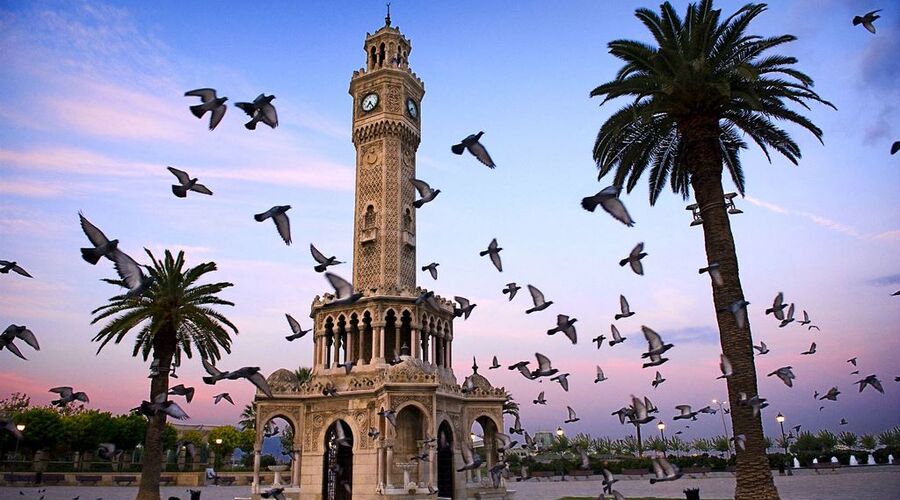 Kuşadası Çeşme Ayvalık Turu / 2 Gece Otel Konaklamalı / İstanbul Çıkışlı