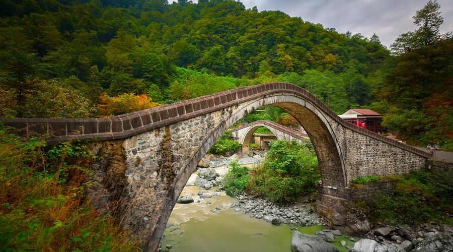 Karadeniz Yaylalar ve Batum Turu / 5 Gece Otel Konaklamalı / İstanbul Çıkışlı